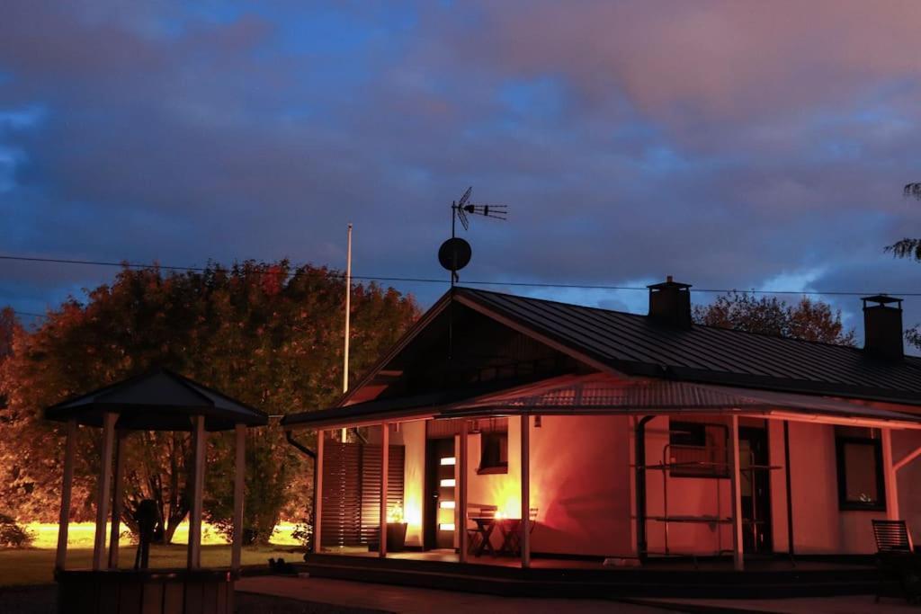 Cosy, Homely House With A Large Courtyard Saarenkylä Екстериор снимка