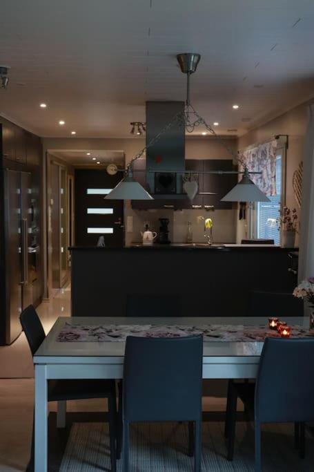 Cosy, Homely House With A Large Courtyard Saarenkylä Екстериор снимка